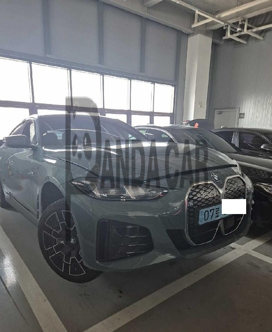 BMW i4 eDrive40