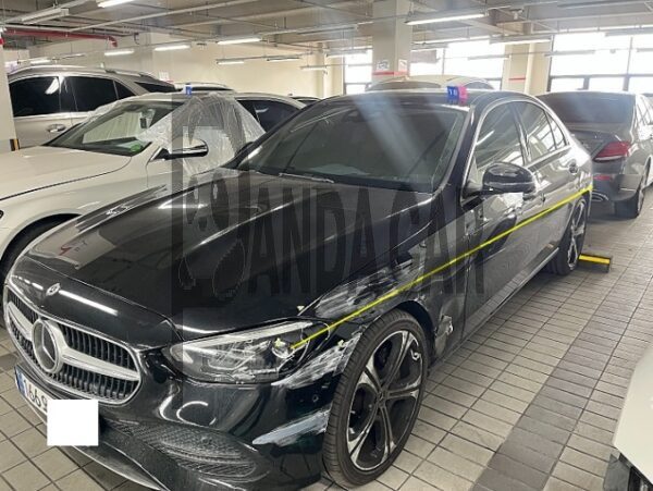 Mercedes-Benz C300 4MATIC