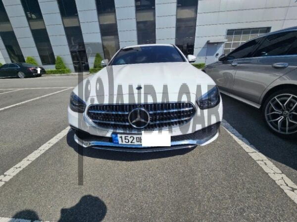 Mercedes-Benz E350 4MATIC