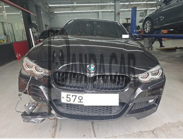 BMW 330i