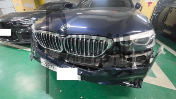 BMW 520i