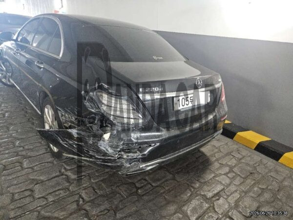 Mercedes-Benz E220 d 4MATIC