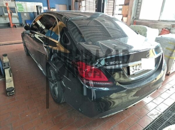 Mercedes-Benz C300 e 4MATIC