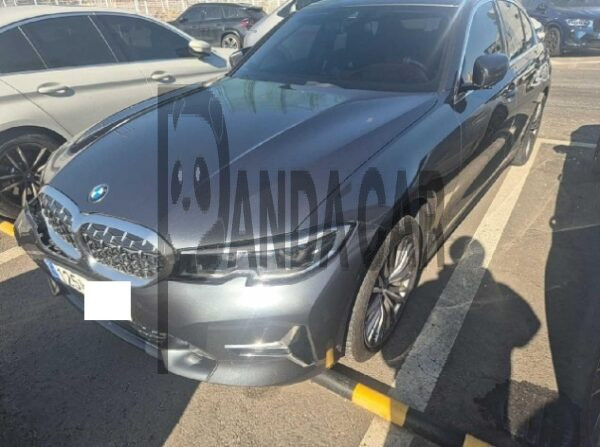 BMW 320i