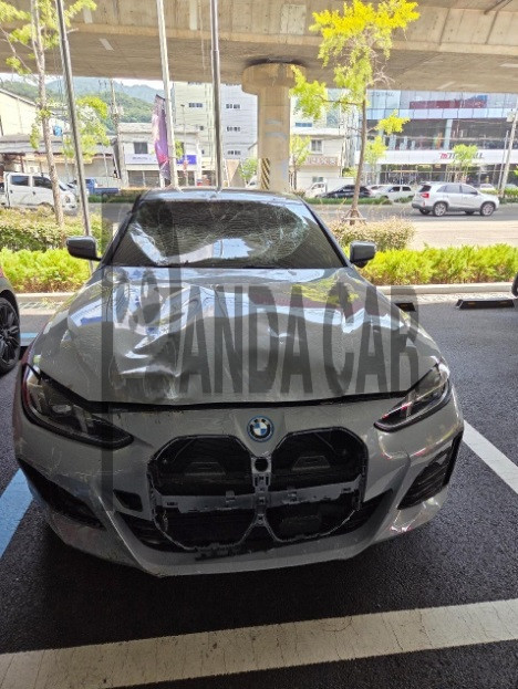 BMW i4 eDrive40