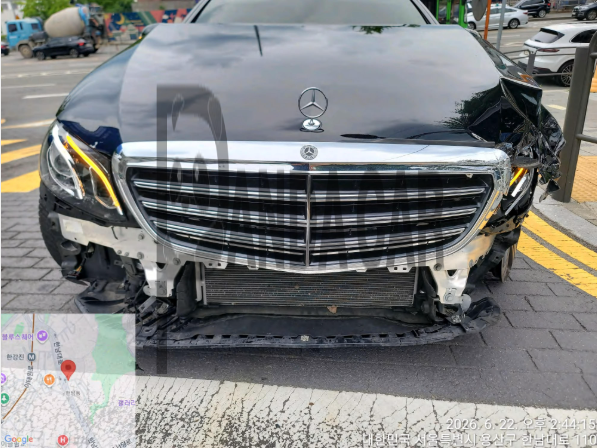 E300