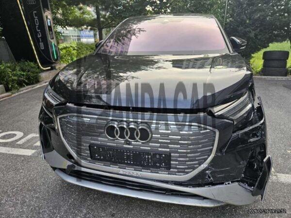 Q4 Sportback 45 e-tron