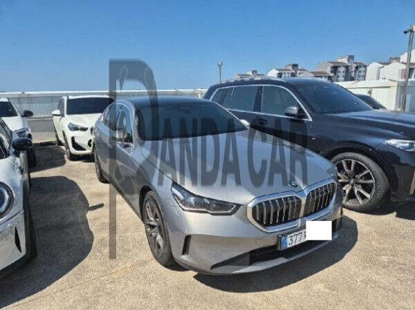 BMW 520i