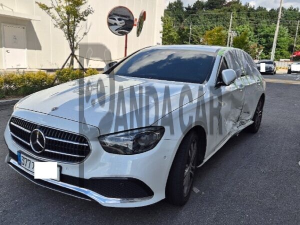 Mercedes-Benz E350 4MATIC