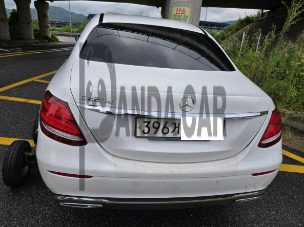 Mercedes-Benz E220 d