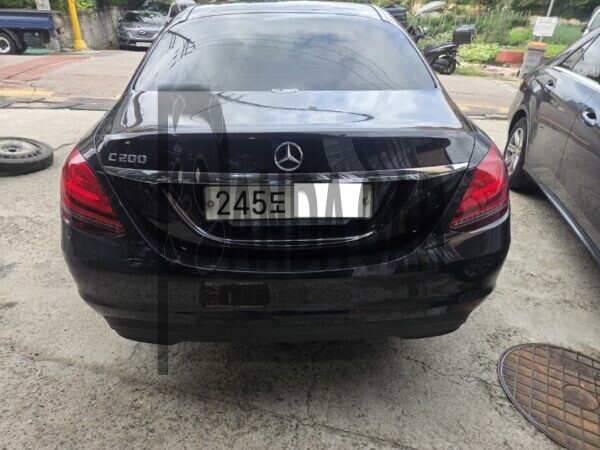 Mercedes-Benz C 200