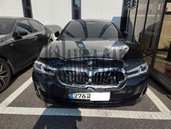 BMW 520i