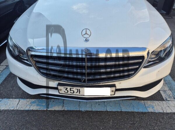 E300