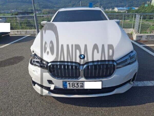BMW 520i