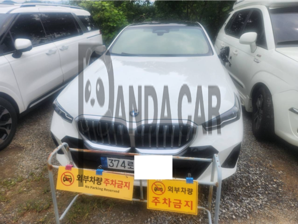 BMW 520i