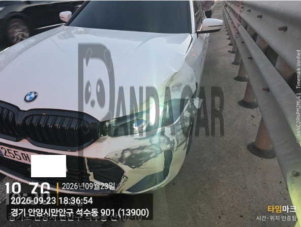 BMW 320i