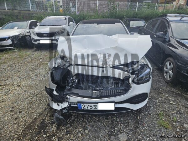 Mercedes-Benz C 300 4MATIC
