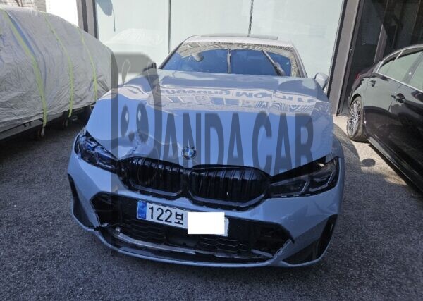 BMW 320i