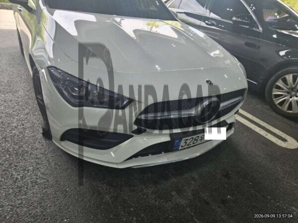 Mercedes-Benz CLA250 4MATIC