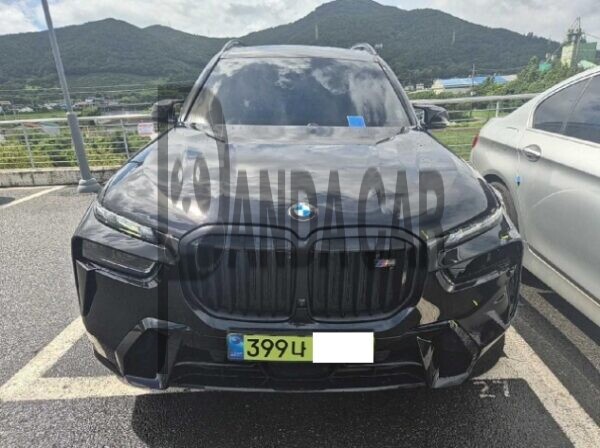 BMW X7 M60i xDrive