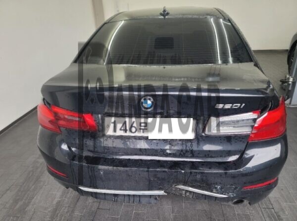 BMW 520i Luxury