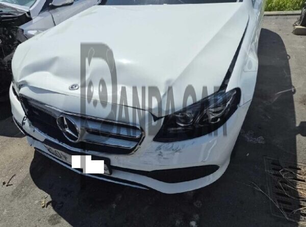 E300