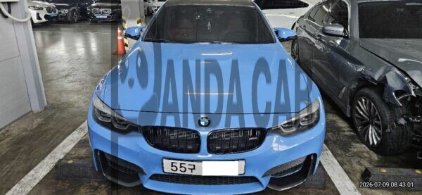 BMW M4 Coupe Competition Package
