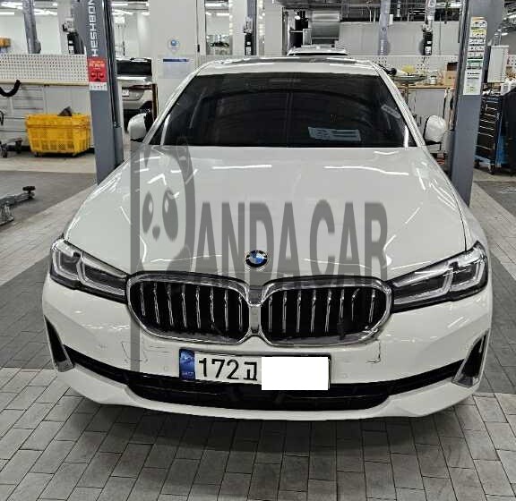 BMW 520i