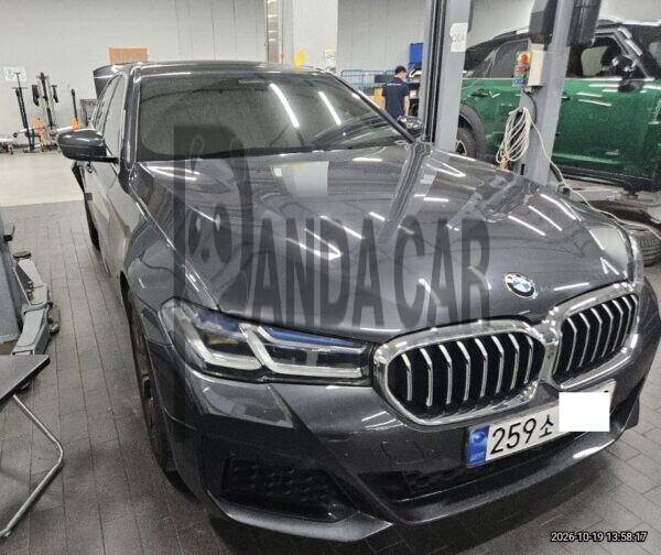 BMW 530i