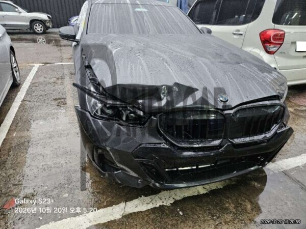 BMW 520i