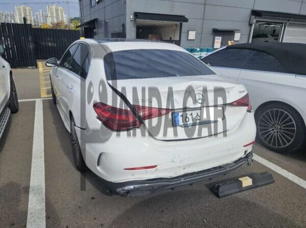Mercedes-Benz C300 4MATIC