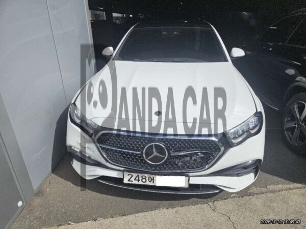 Mercedes-Benz E 200