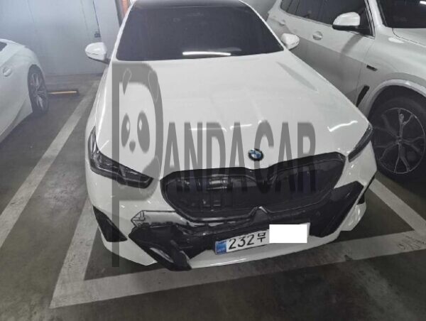 BMW 520i