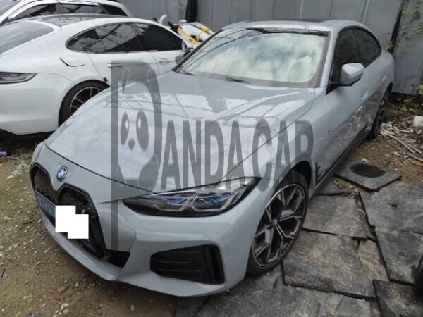 BMW i4 eDrive40